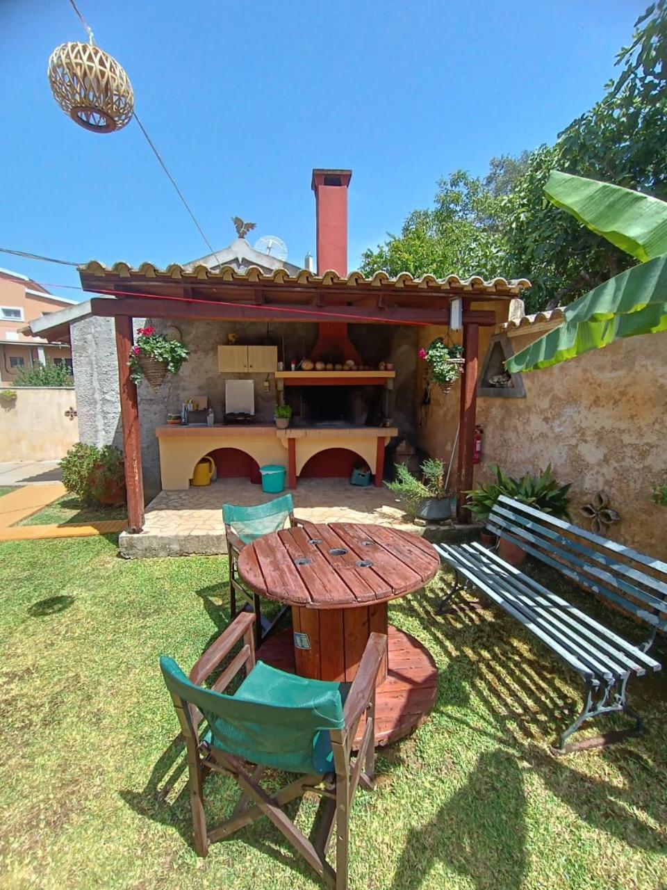 Conelli Haus Apartmán *
