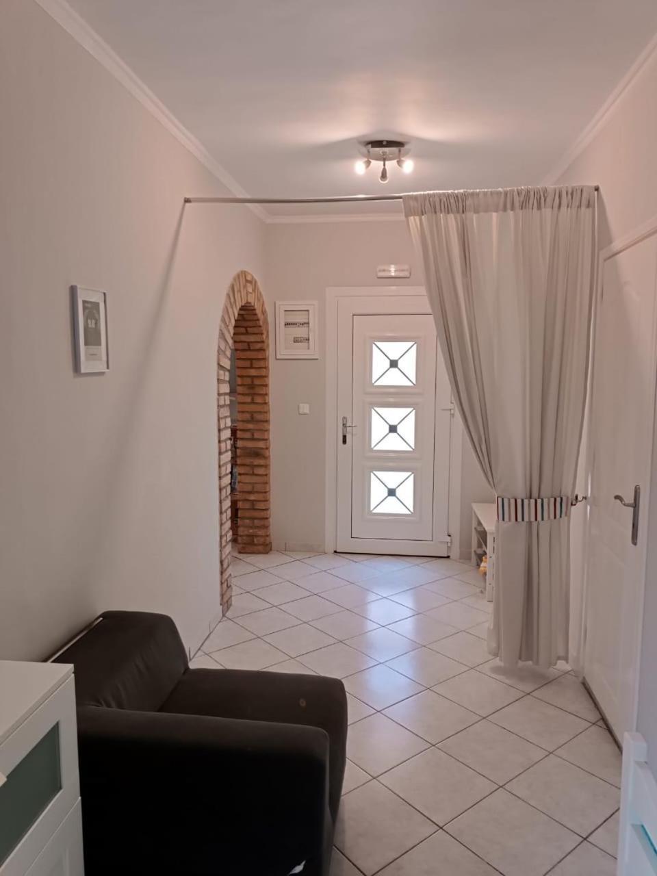 Conelli Haus Apartment Liapades